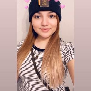 Meet your Posher, Kelly